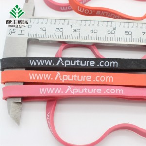 Tillverkare anpassad färg, hög elasticitet, vattentät och hållbart tryck reklam gummiband